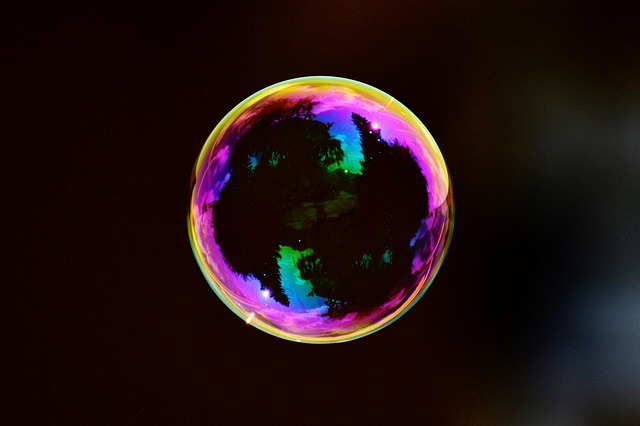 bubble, risky strategy